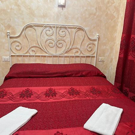 Roma Guest House Экстерьер фото