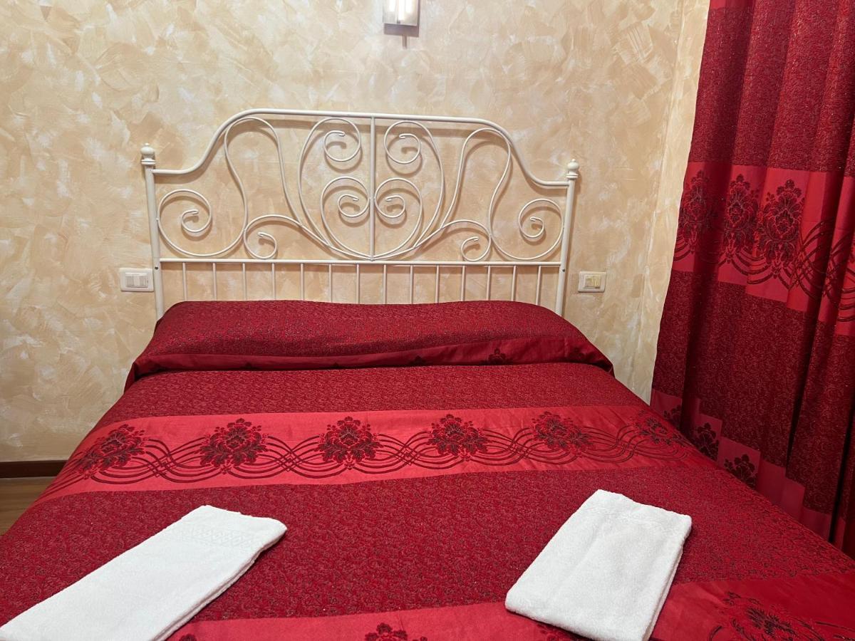 Roma Guest House Экстерьер фото