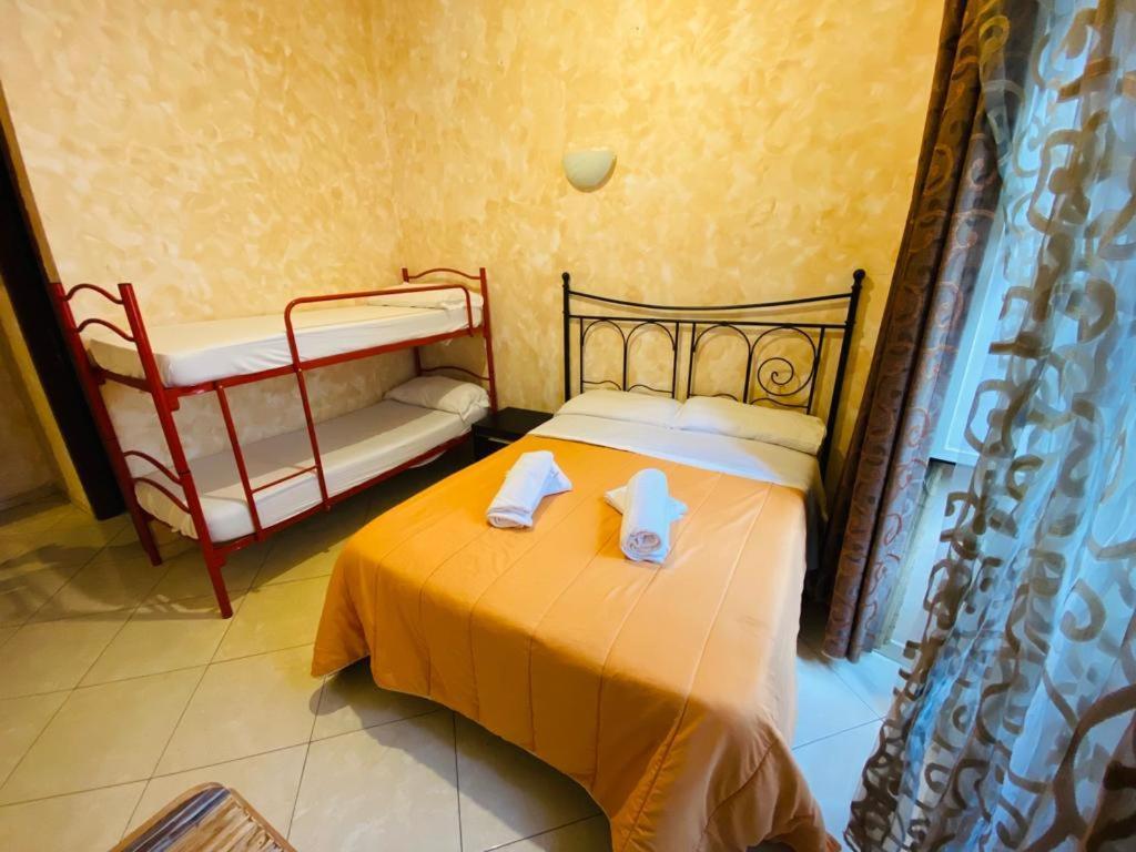 Roma Guest House Экстерьер фото